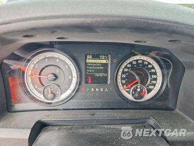 Zdjęcie 9 z 12 samochodu: 2014 RAM 1500 SLT VIN:1C6RR6LT5ES456858 - miniatura