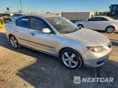 Czwarte zdjęcie samochodu z boku: 2008 MAZDA 3 I VIN:JM1BK32G381181695 - miniatura