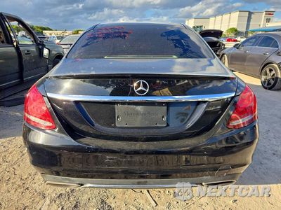 Zdjęcie 6 z 12 samochodu: 2017 MERCEDES-BENZ C 300 4MATIC VIN:55SWF4KB7HU213828 - miniatura