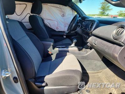 Zdjęcie 7 z 12 samochodu: 2022 TOYOTA TACOMA TRD SPORT VIN:3TMCZ5AN1NM525888 - miniatura