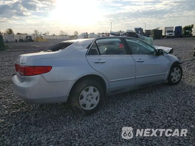 Trzecie zdjęcie samochodu z tyłu: 2005 HONDA ACCORD LX VIN:1HGCM56445A139253 - miniatura
