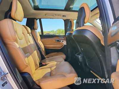 Zdjęcie 11 z 13 samochodu: 2016 VOLVO XC90 T6 VIN:YV4A22PLXG1088096 - miniatura