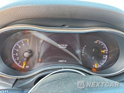 Zdjęcie 9 z 12 samochodu: 2015 JEEP GRAND CHEROKEE LAREDO VIN:1C4RJFAG4FC827865 - miniatura