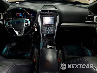 Zdjęcie 8 z 13 samochodu: 2011 FORD EXPLORER XLT VIN:1FMHK8D88BGA80858 - miniatura