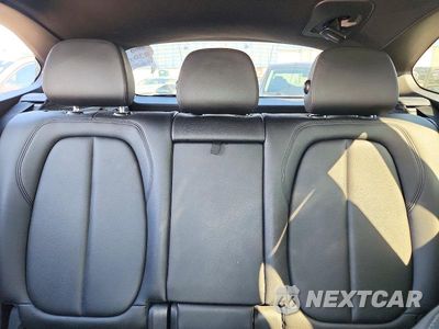 Zdjęcie 10 z 14 samochodu: 2018 BMW X1 XDRIVE28I VIN:WBXHT3C35J5K30447 - miniatura