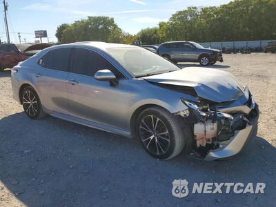 Czwarte zdjęcie samochodu z boku: 2020 TOYOTA CAMRY SE VIN:4T1G11AKXLU891571 - miniatura