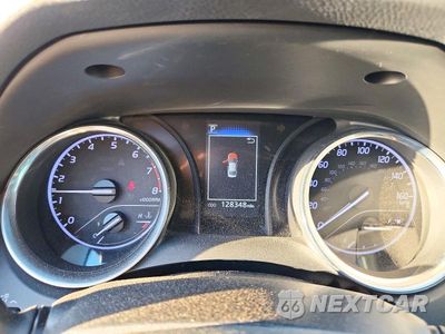 Zdjęcie 9 z 13 samochodu: 2018 TOYOTA CAMRY LE VIN:4T1B11HK7JU647230 - miniatura