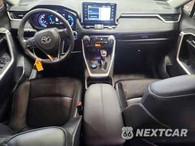 Zdjęcie 8 z 12 samochodu: 2019 TOYOTA RAV4 LIMITED VIN:2T3DWRFV4KW031421 - miniatura