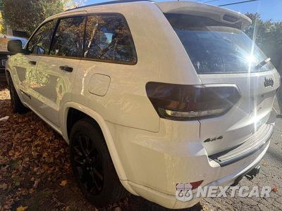 Trzecie zdjęcie samochodu z tyłu: 2017 JEEP GRAND CHEROKEE OVERLAND VIN:1C4RJFCG4HC751113 - miniatura