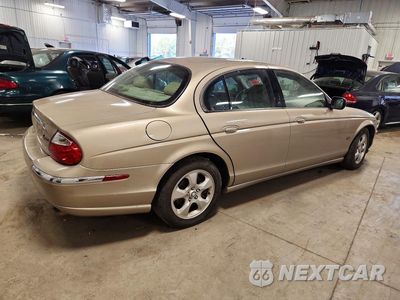 Trzecie zdjęcie samochodu z tyłu: 2001 JAGUAR S-TYPE VIN:SAJDA01N31FL90925 - miniatura