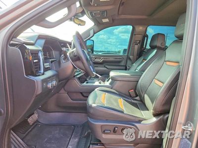 Zdjęcie 7 z 12 samochodu: 2024 GMC SIERRA K2500 AT4 VIN:1GT49PEY2RF153102 - miniatura