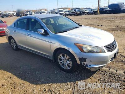 Czwarte zdjęcie samochodu z boku: 2008 HONDA ACCORD EXL VIN:JHMCP264X8C076445 - miniatura