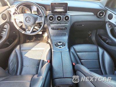 Zdjęcie 8 z 12 samochodu: 2019 MERCEDES-BENZ GLC 300 4MATIC VIN:WDC0G4KB1KF655098 - miniatura