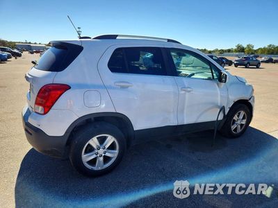 Trzecie zdjęcie samochodu z tyłu: 2016 CHEVROLET TRAX 1LT VIN:3GNCJPSB3GL174313 - miniatura