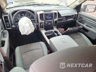 Zdjęcie 8 z 13 samochodu: 2019 RAM 1500 CLASSIC SLT VIN:1C6RR6LT3KS521718 - miniatura