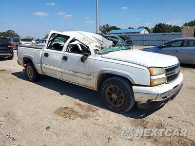 Czwarte zdjęcie samochodu z boku: 2007 CHEVROLET SILVERADO C1500 CLASSIC CREW CAB VIN:2GCEC13V071169167 - miniatura