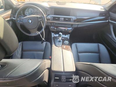 Zdjęcie 8 z 12 samochodu: 2011 BMW 550 XI VIN:WBAFU9C50BC783765 - miniatura