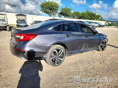 Trzecie zdjęcie samochodu z tyłu: 2018 HONDA ACCORD SPORT VIN:1HGCV2F37JA016852 - miniatura