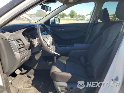 Zdjęcie 7 z 13 samochodu: 2025 NISSAN ROGUE SV VIN:5N1BT3BAXSC829615 - miniatura