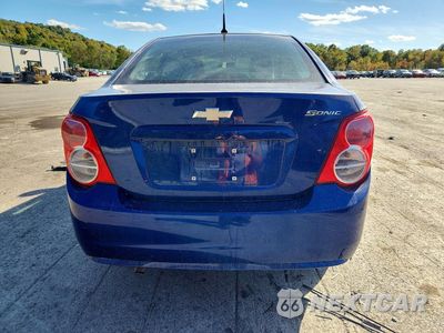 Zdjęcie 6 z 13 samochodu: 2013 CHEVROLET SONIC LS VIN:1G1JA5SG3D4221818 - miniatura