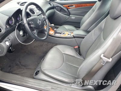 Zdjęcie 7 z 12 samochodu: 2005 MERCEDES-BENZ SL 500 VIN:WDBSK75F85F099081 - miniatura