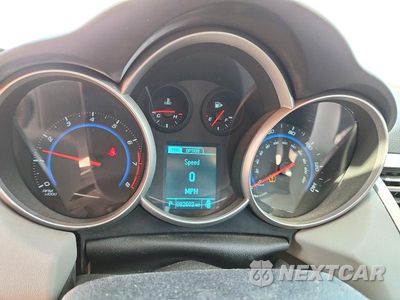 Zdjęcie 9 z 12 samochodu: 2015 CHEVROLET CRUZE LT VIN:1G1PC5SB2F7283057 - miniatura