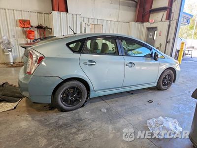 Trzecie zdjęcie samochodu z tyłu: 2014 TOYOTA PRIUS TWO VIN:JTDKN3DU0E1822405 - miniatura