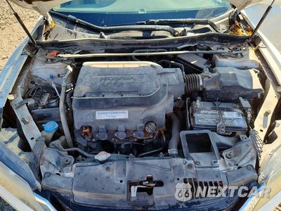 Zdjęcie 11 z 12 samochodu: 2014 HONDA ACCORD EXL VIN:1HGCT2B8XEA007057 - miniatura