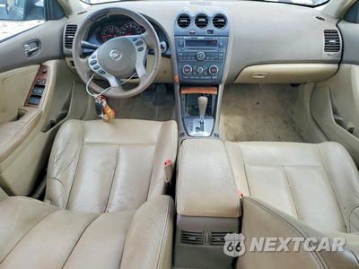 Zdjęcie 8 z 12 samochodu: 2007 NISSAN ALTIMA 3.5 SE VIN:1N4BL21E67C196420 - miniatura