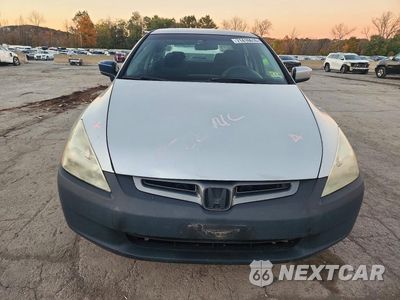 Piąte zdjęcie samochodu w środku: 2003 HONDA ACCORD LX VIN:1HGCM56343A060296 - miniatura