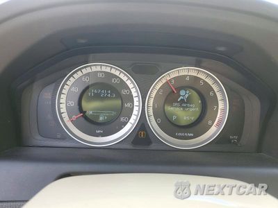 Zdjęcie 9 z 13 samochodu: 2011 VOLVO XC60 3.2 VIN:YV4952DL7B2214447 - miniatura