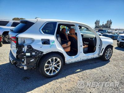 Trzecie zdjęcie samochodu z tyłu: 2019 BMW X5 XDRIVE40I VIN:5UXCR6C51KLL09618 - miniatura