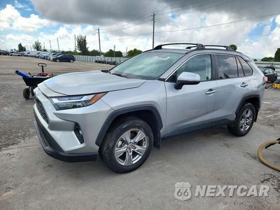 2024 TOYOTA RAV4 XLE 2T3W1RFV4RW314659 - główne zdjęcie licytacji z USA - miniatura