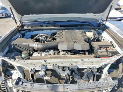 Zdjęcie 12 z 14 samochodu: 2018 TOYOTA 4RUNNER SR5 PREMIUM VIN:JTEBU5JR1J5604423 - miniatura