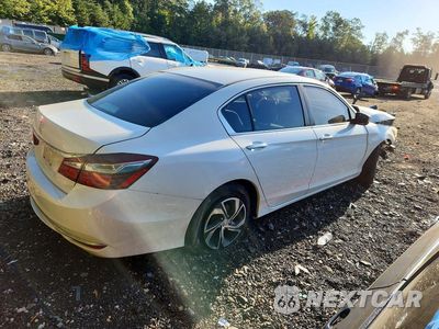 Trzecie zdjęcie samochodu z tyłu: 2016 HONDA ACCORD LX VIN:1HGCR2F3XGA129708 - miniatura