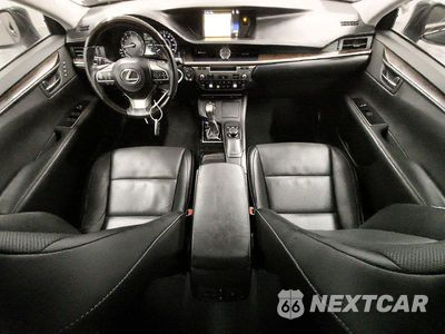 Zdjęcie 8 z 13 samochodu: 2016 LEXUS ES 350 VIN:58ABK1GG0GU027170 - miniatura