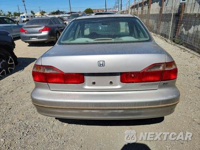 Zdjęcie 6 z 12 samochodu: 1998 HONDA ACCORD EX VIN:1HGCG1654WA015350 - miniatura
