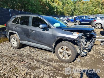Czwarte zdjęcie samochodu z boku: 2020 TOYOTA RAV4 XLE VIN:2T3P1RFV9LC134087 - miniatura