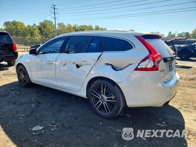 Drugie zdjęcie samochodu z przodu: 2015 VOLVO V60 PREMIER VIN:YV140MEB2F1200474 - miniatura