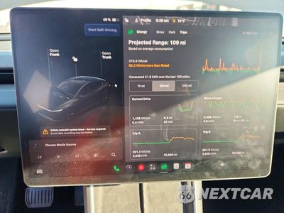 Zdjęcie 9 z 13 samochodu: 2026 TESLA MODEL Y VIN:7SAYGDEE4TA591224 - miniatura