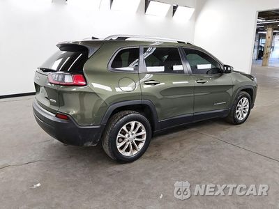 Trzecie zdjęcie samochodu z tyłu: 2021 JEEP CHEROKEE LATITUDE VIN:1C4PJLCB8MD214792 - miniatura