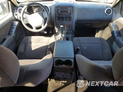 Zdjęcie 8 z 13 samochodu: 2010 FORD EXPLORER XLT VIN:1FMEU6DE7AUA36602 - miniatura
