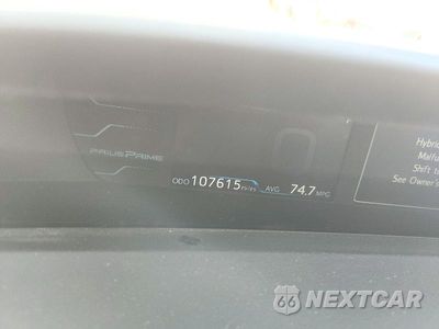Zdjęcie 9 z 13 samochodu: 2019 TOYOTA PRIUS PRIME PLUS VIN:JTDKARFP9K3110299 - miniatura