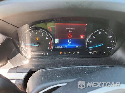 Zdjęcie 9 z 13 samochodu: 2020 FORD EXPLORER XLT VIN:1FMSK8DH6LGC55406 - miniatura