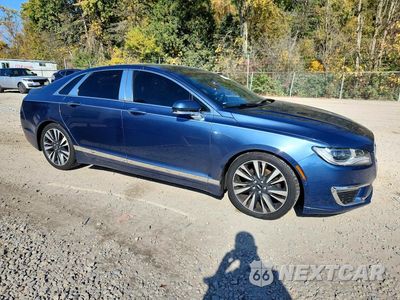 Czwarte zdjęcie samochodu z boku: 2019 LINCOLN MKZ RESERVE II VIN:3LN6L5F94KR624984 - miniatura