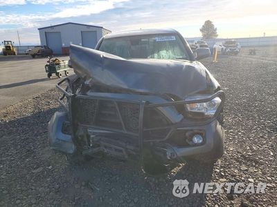 Piąte zdjęcie samochodu w środku: 2020 TOYOTA TACOMA SR V6 VIN:3TMCZ5AN8LM311008 - miniatura