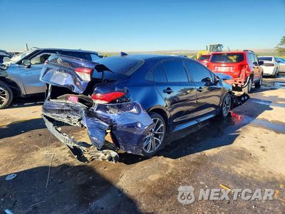 Trzecie zdjęcie samochodu z tyłu: 2022 TOYOTA COROLLA SE VIN:5YFS4MCE0NP101404 - miniatura