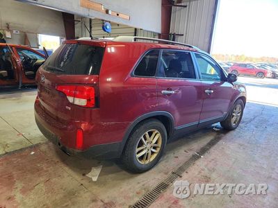 Trzecie zdjęcie samochodu z tyłu: 2014 KIA SORENTO LX VIN:5XYKTCA68EG524700 - miniatura