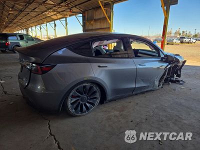 Trzecie zdjęcie samochodu z tyłu: 2024 TESLA MODEL Y VIN:7SAYGDEF5RF161965 - miniatura