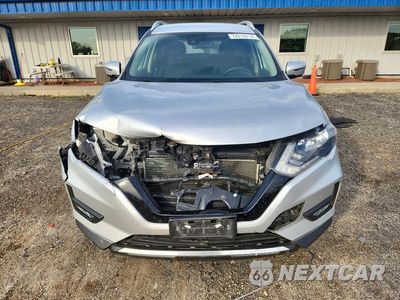 Piąte zdjęcie samochodu w środku: 2019 NISSAN ROGUE SV VIN:KNMAT2MV0KP555487 - miniatura